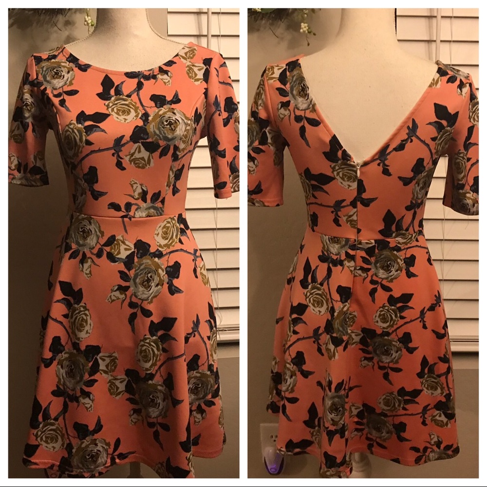 Forever 21 Dress! Size Medium